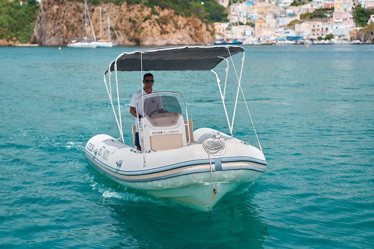 Valiant 5.50 meters 3 Inflatable boat Valiant 5.80 meters
